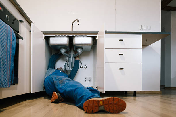 Professional Leak Detection technician working in New Kingstown, PA